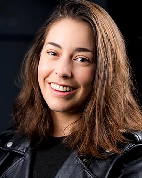 Marie Scott headshot